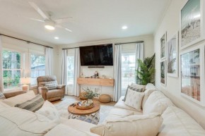 Chic Panama City Beach Home, Walk to Laguna Beach!